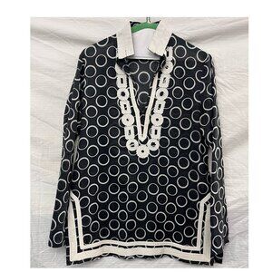 Michael Kors Women’s Black & White Embroidered Sequin Tunic Top. Size Small S